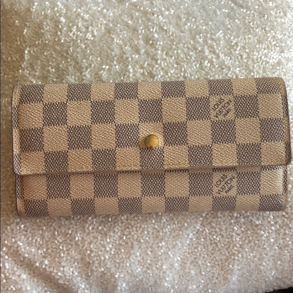 Louis Vuitton  Damier Azur Sarah Wallet